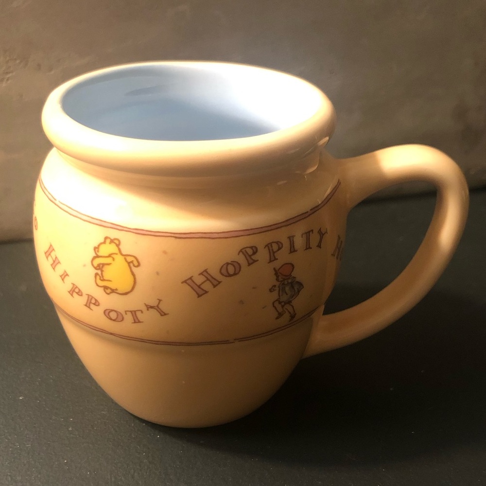 Michel&Co Classic Pooh Small Honey Pot Mug